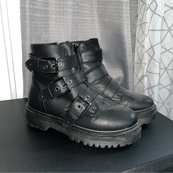 ASOS Shoes - CHUNKY BOOTS WITH BUCKLES